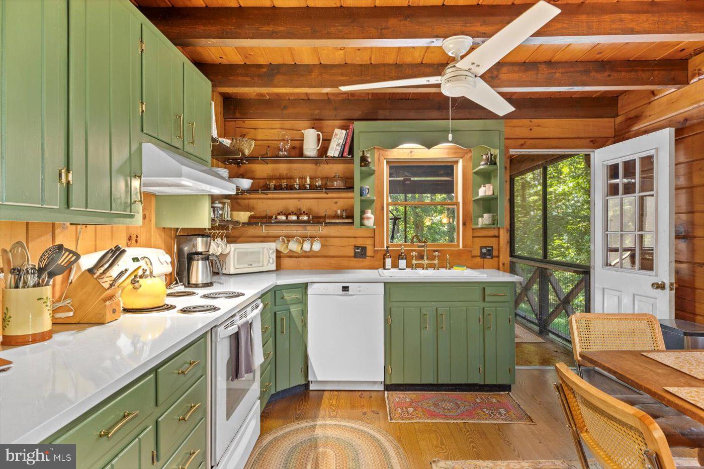 WOODBROOK - Residential