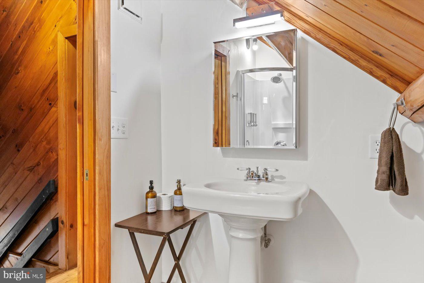 WOODBROOK - Residential