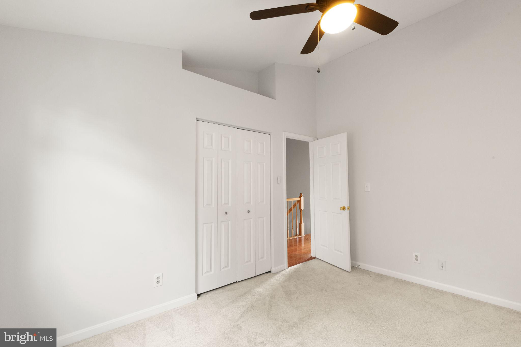 SOUTH HAMPTON - Residential Lease