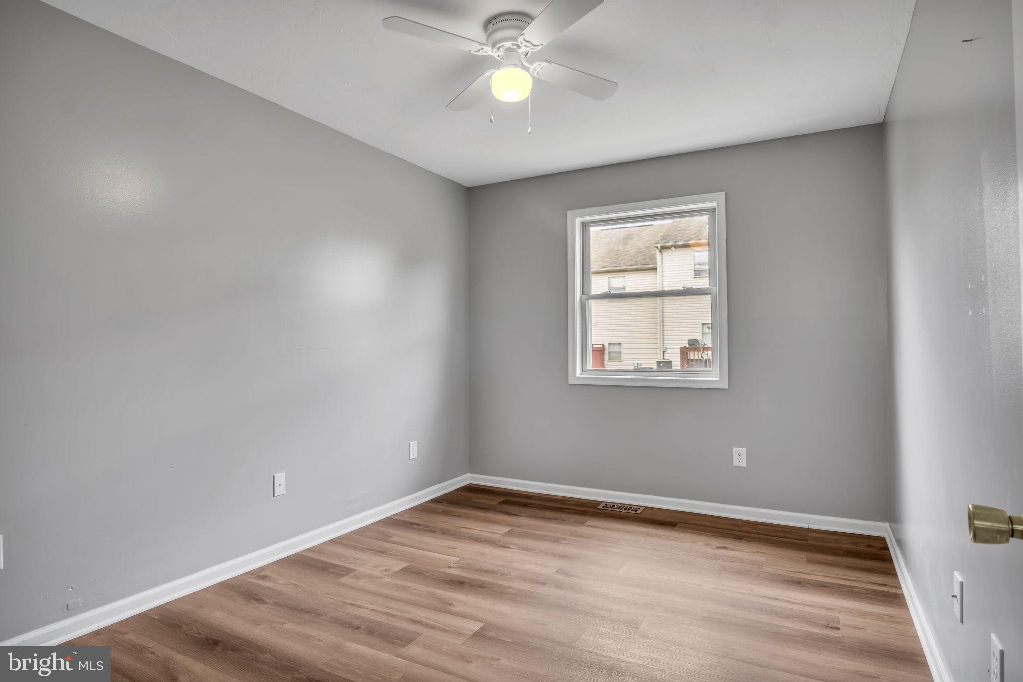 WELLINGTON MANOR - Residential