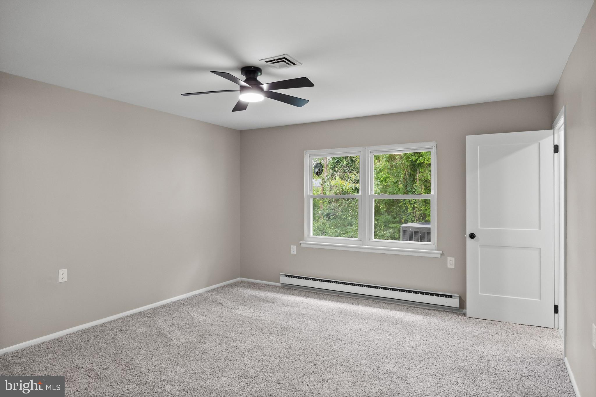 LEISURETOWNE - Residential