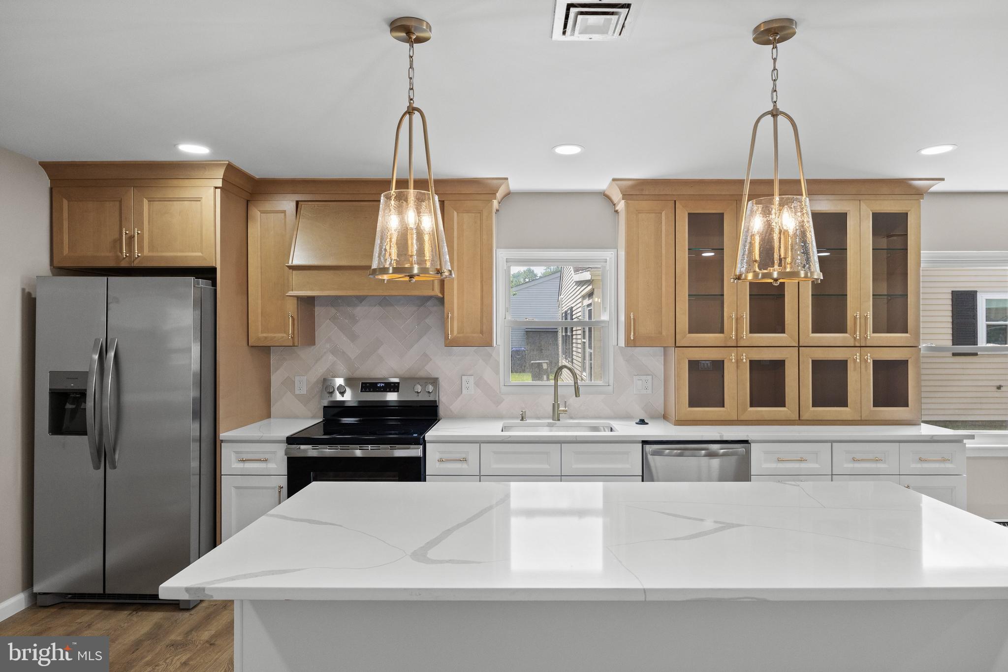 LEISURETOWNE - Residential