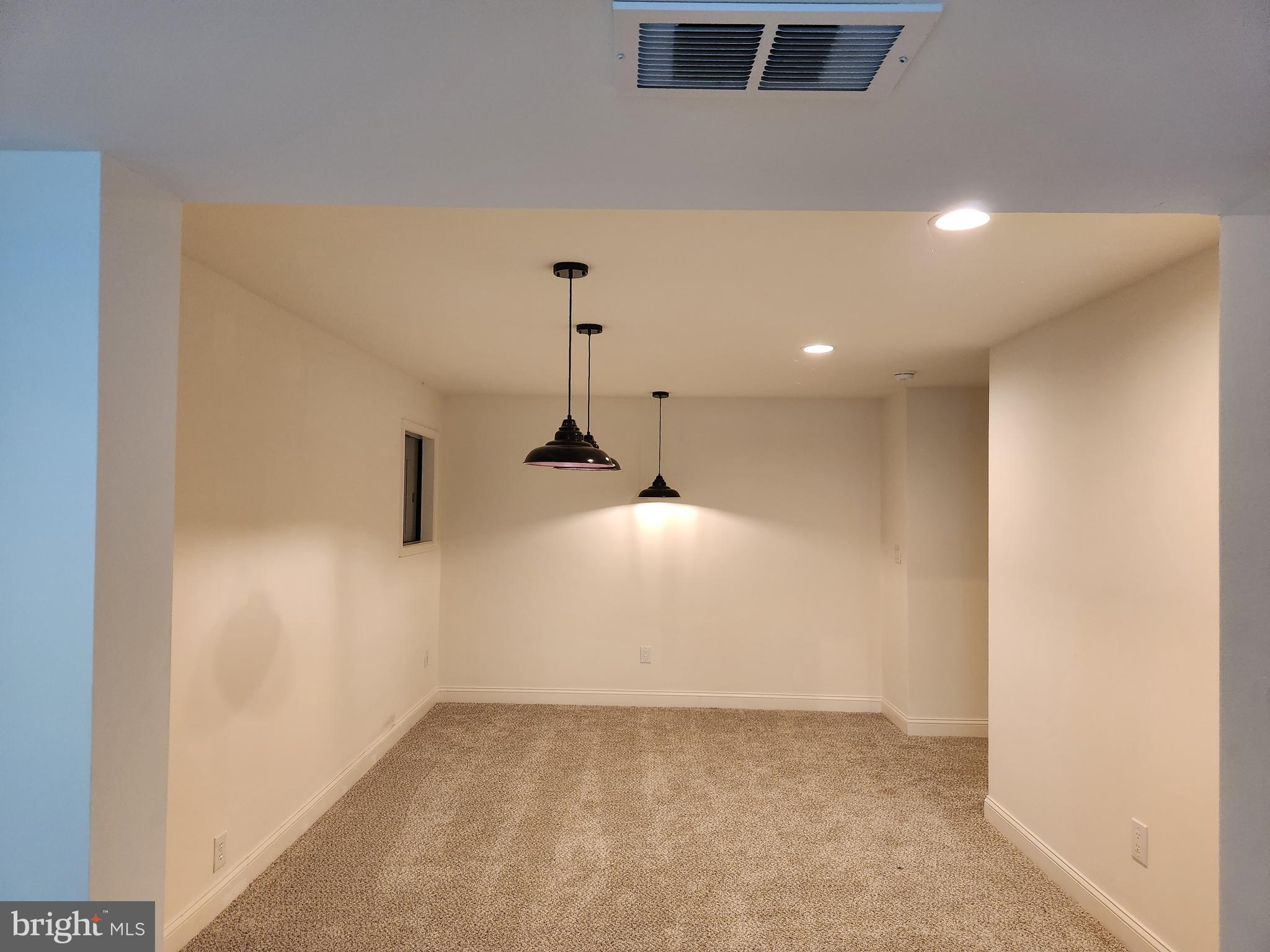 MADISON GROVE - Residential Lease