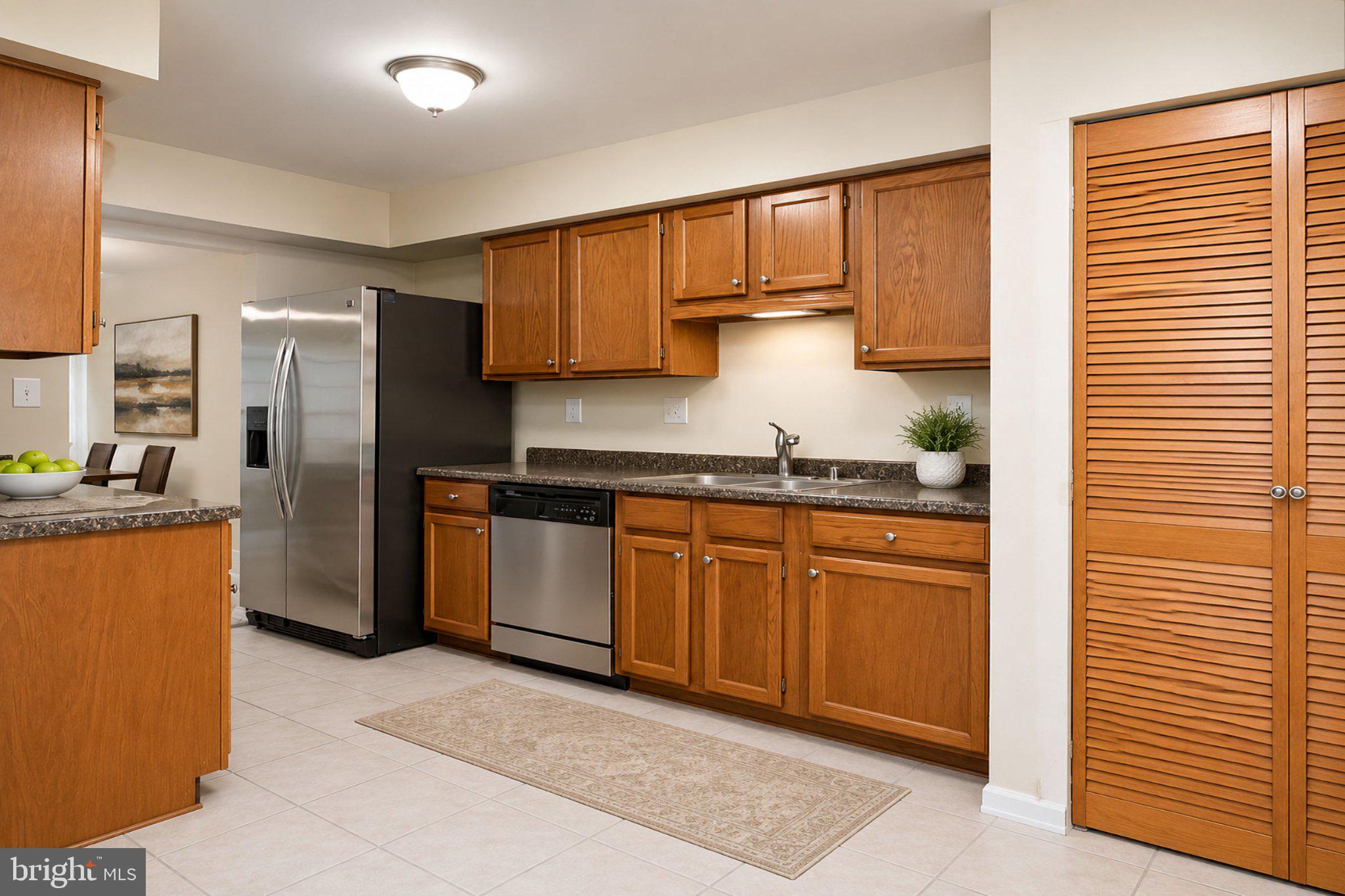 3176 VANDERBILT COURT