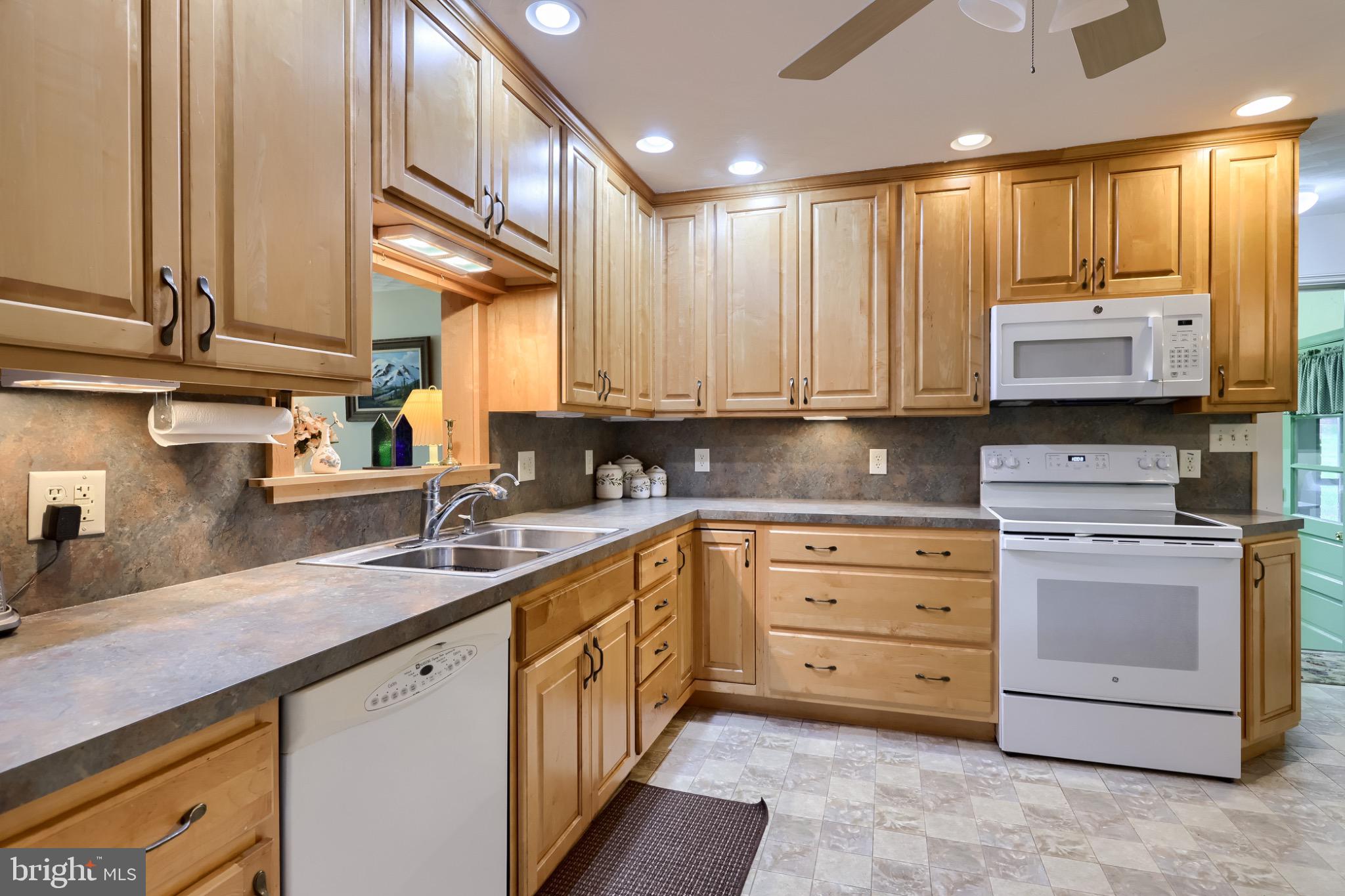 NORTH CORNWALL TOWNSHIP - Residential