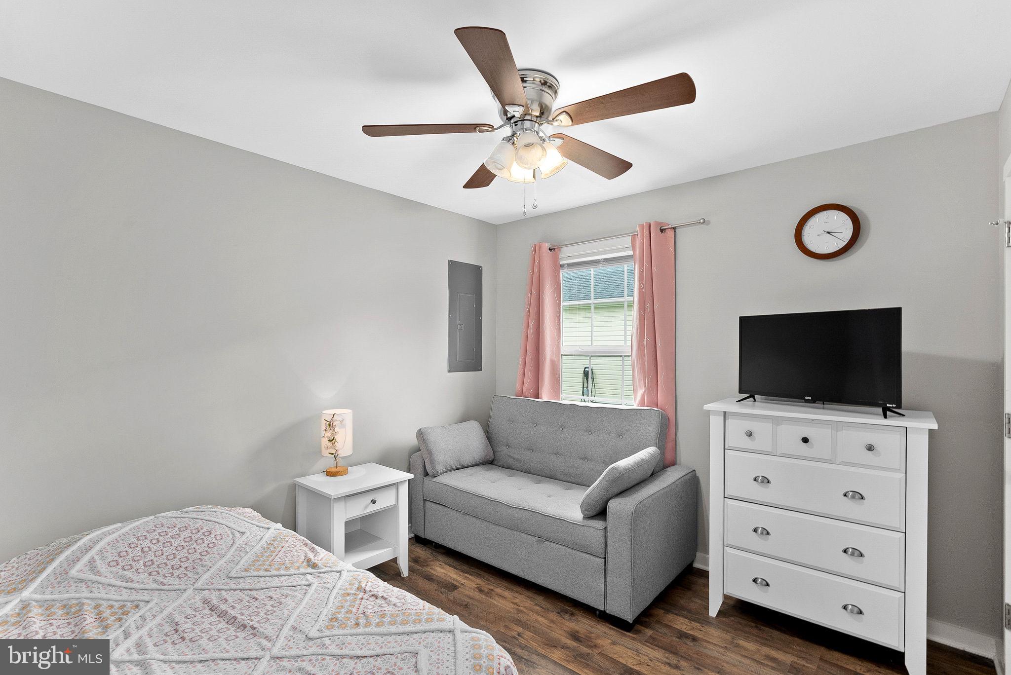 ASHBY MT. JACKSON - Residential