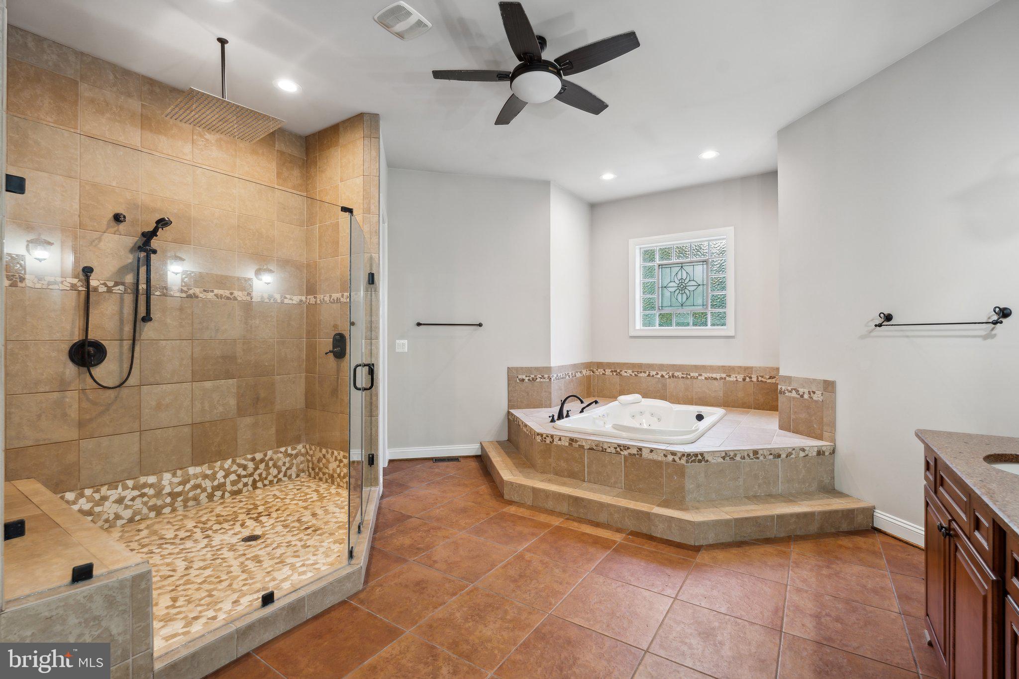 ESTATES OF HARTWOOD - Residential