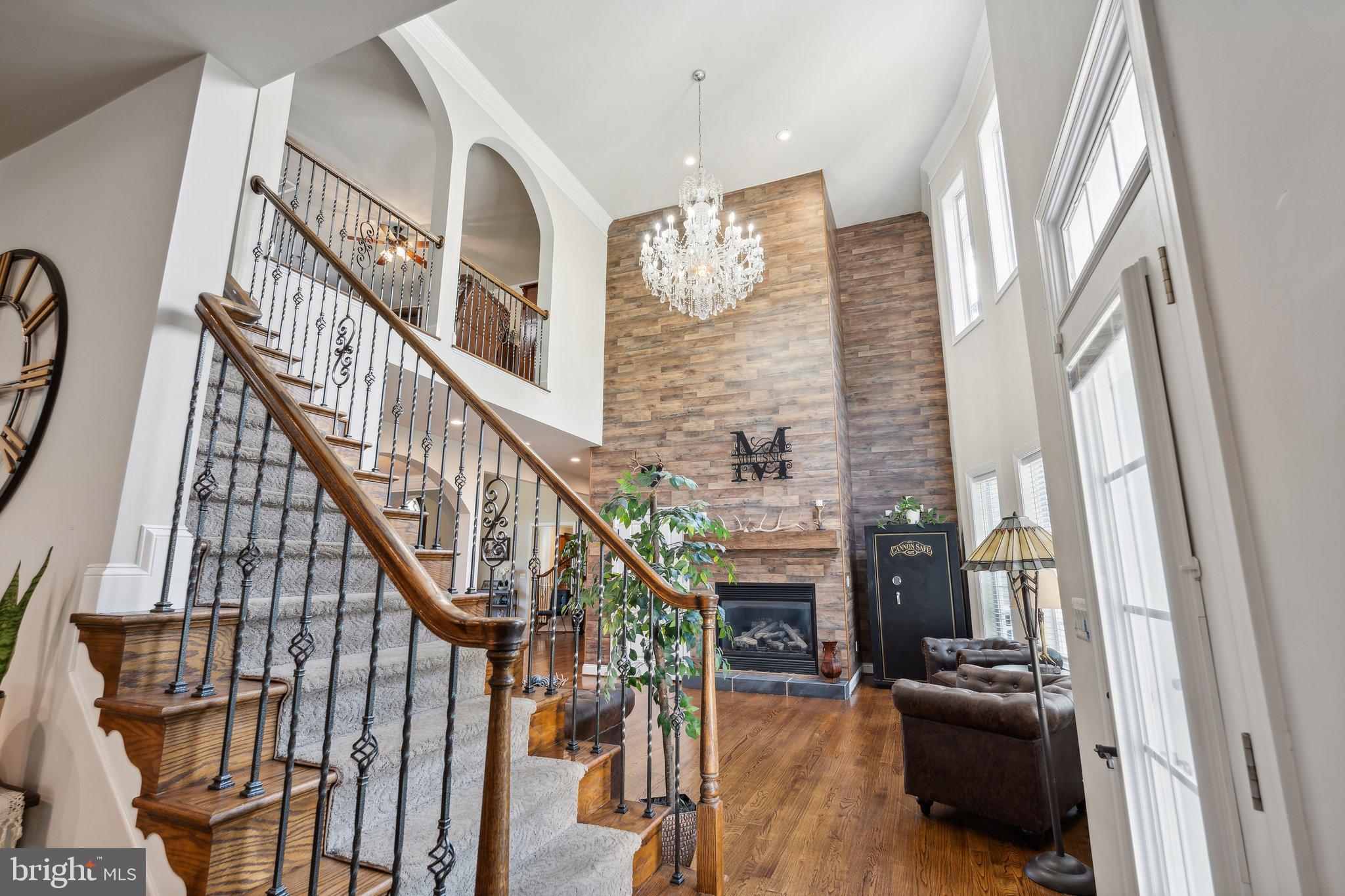 ESTATES OF HARTWOOD - Residential