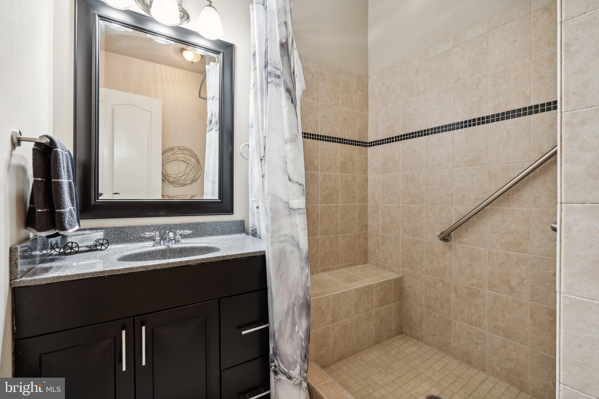 ESTATES OF HARTWOOD - Residential