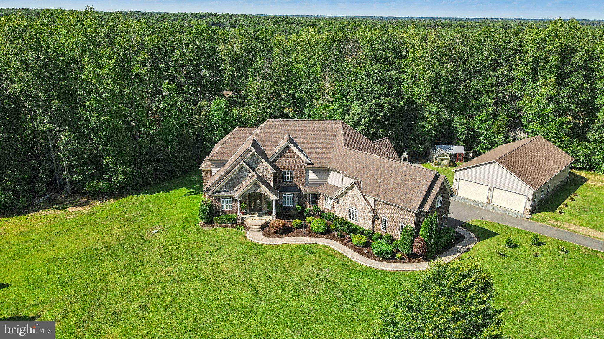 ESTATES OF HARTWOOD - Residential