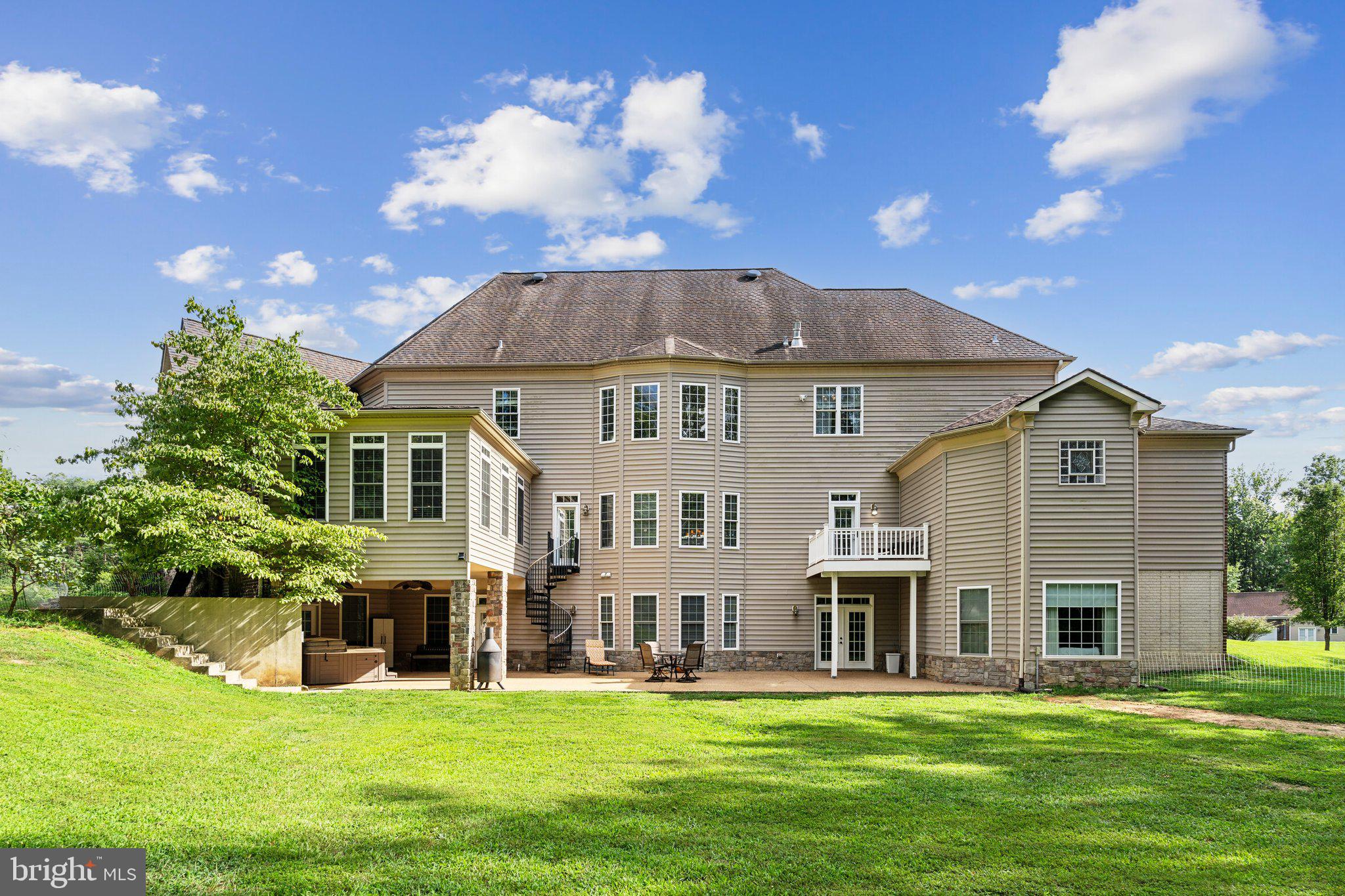 ESTATES OF HARTWOOD - Residential