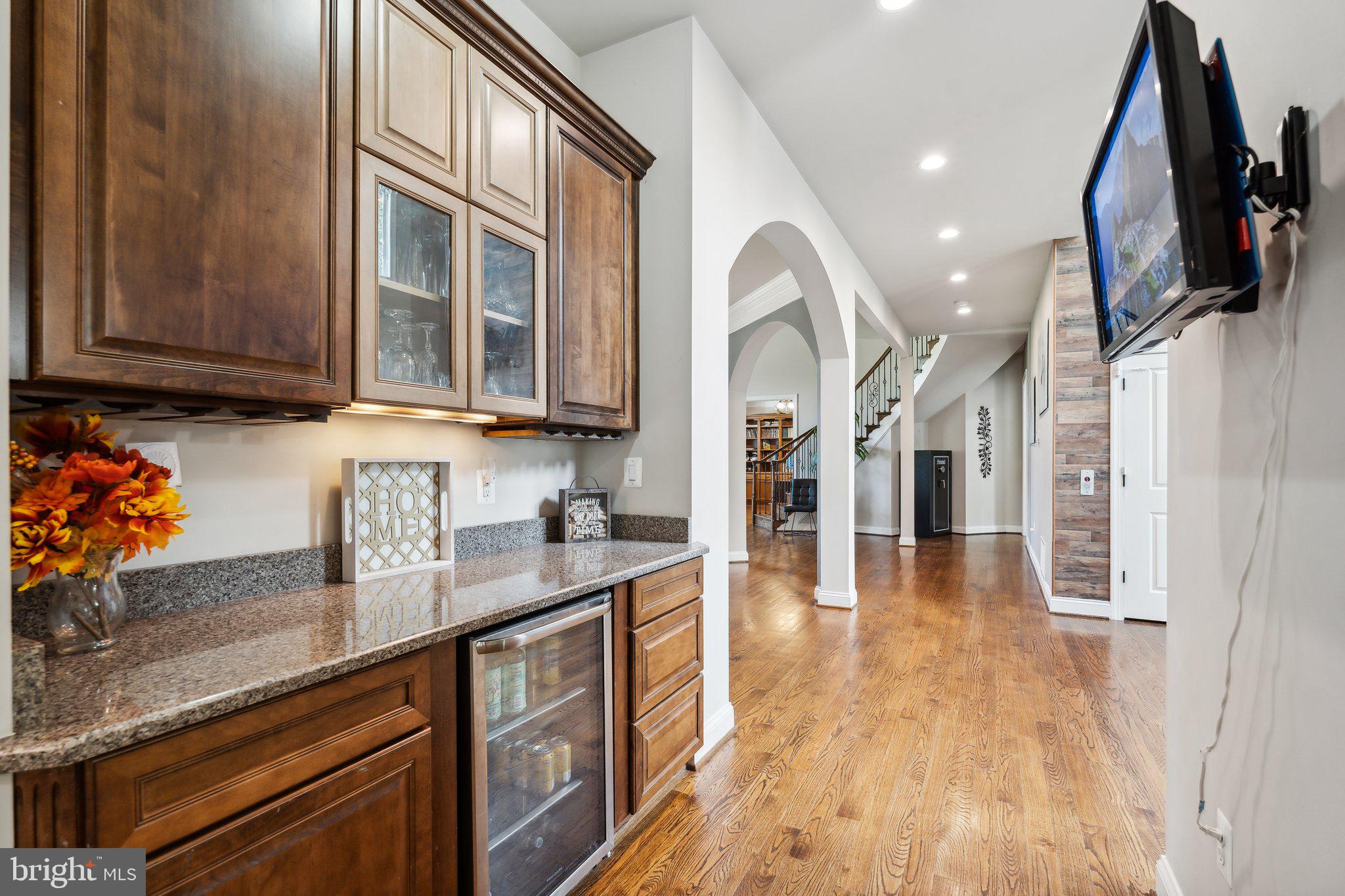 ESTATES OF HARTWOOD - Residential