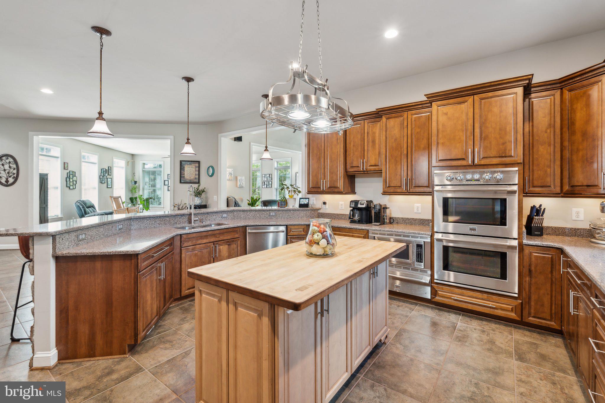 ESTATES OF HARTWOOD - Residential