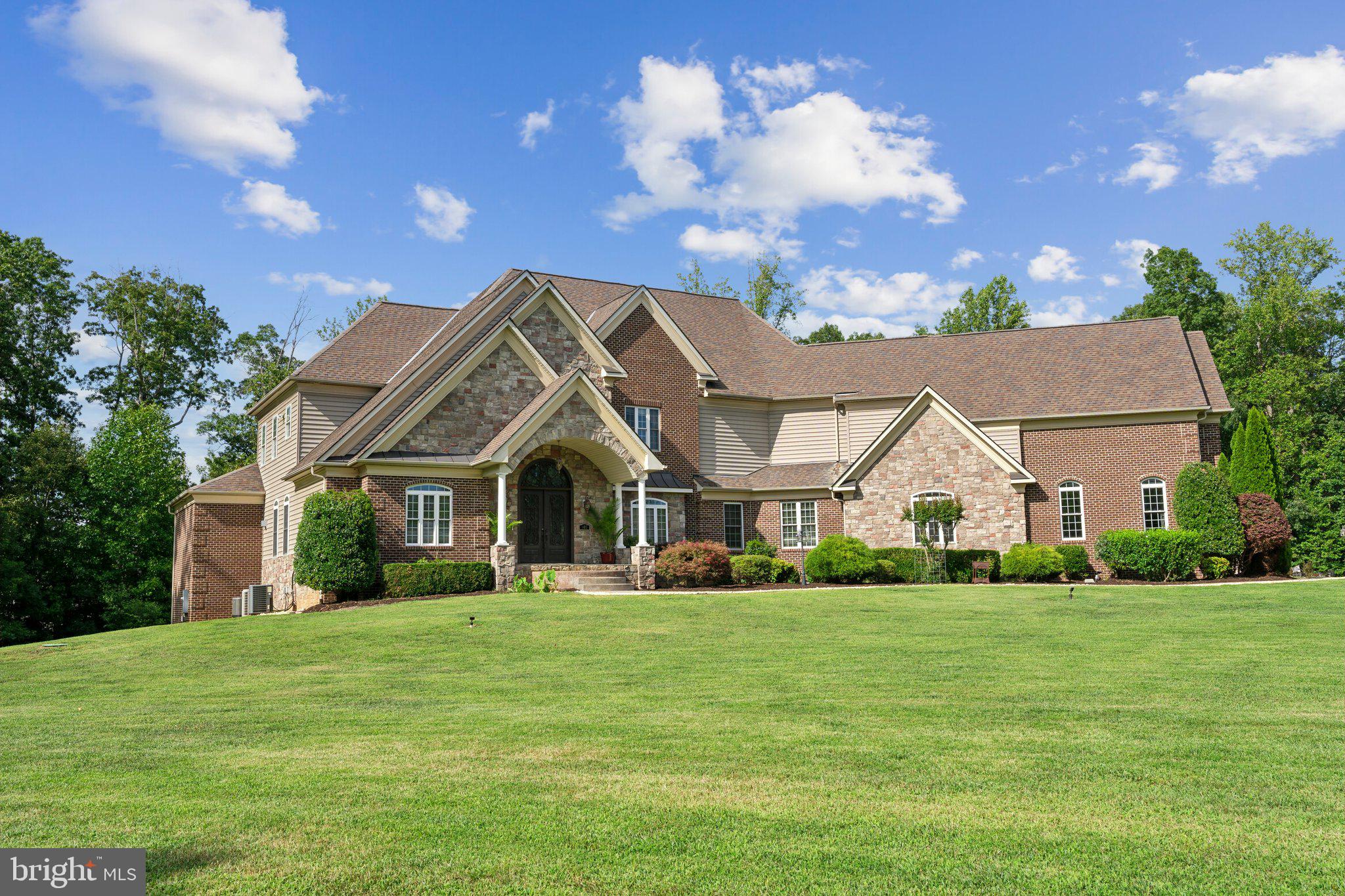 ESTATES OF HARTWOOD - Residential