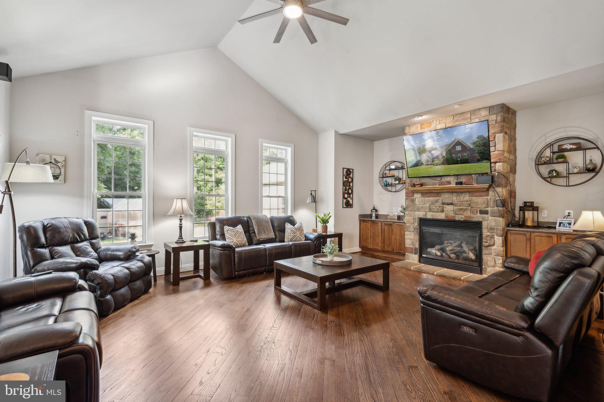 ESTATES OF HARTWOOD - Residential