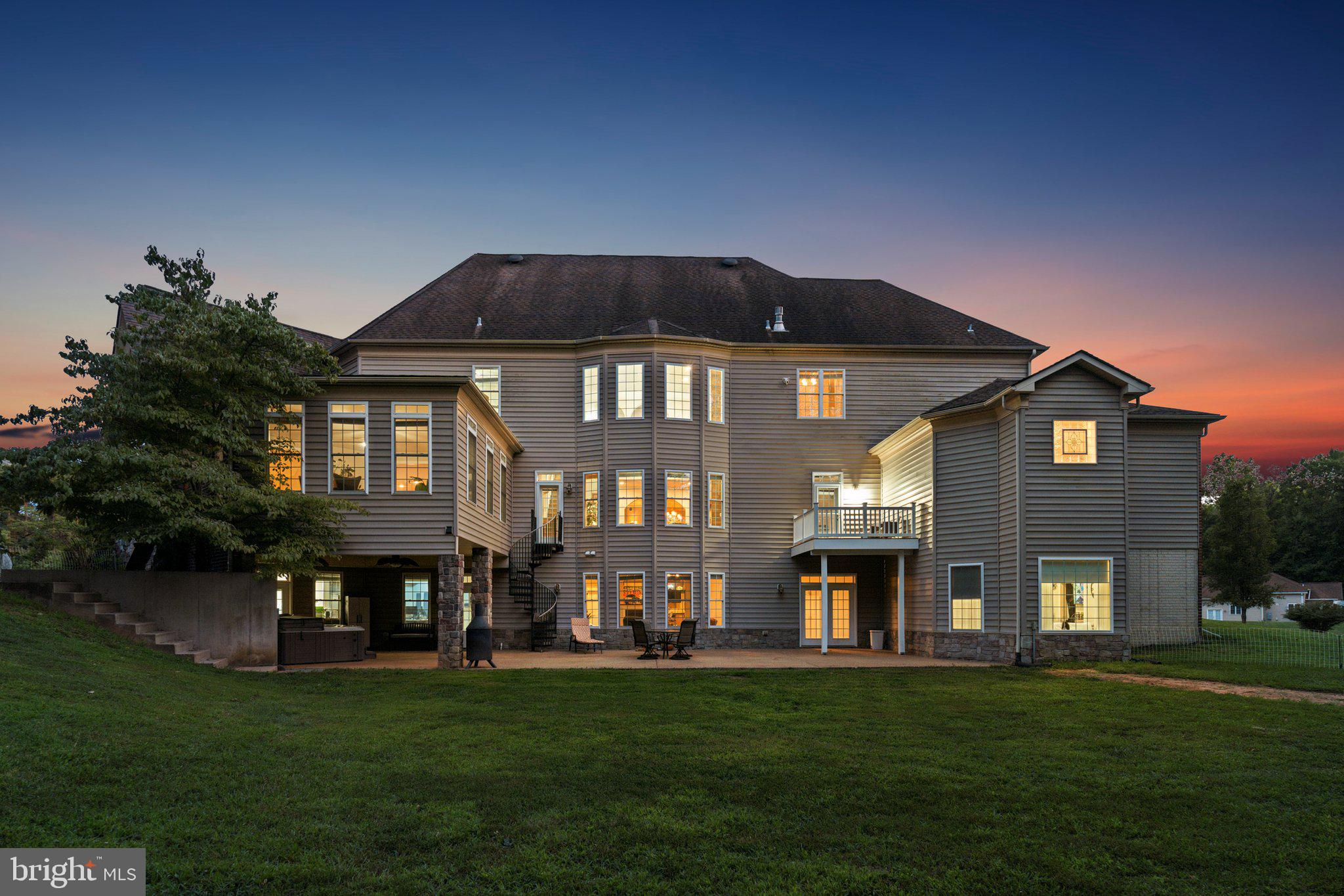 ESTATES OF HARTWOOD - Residential