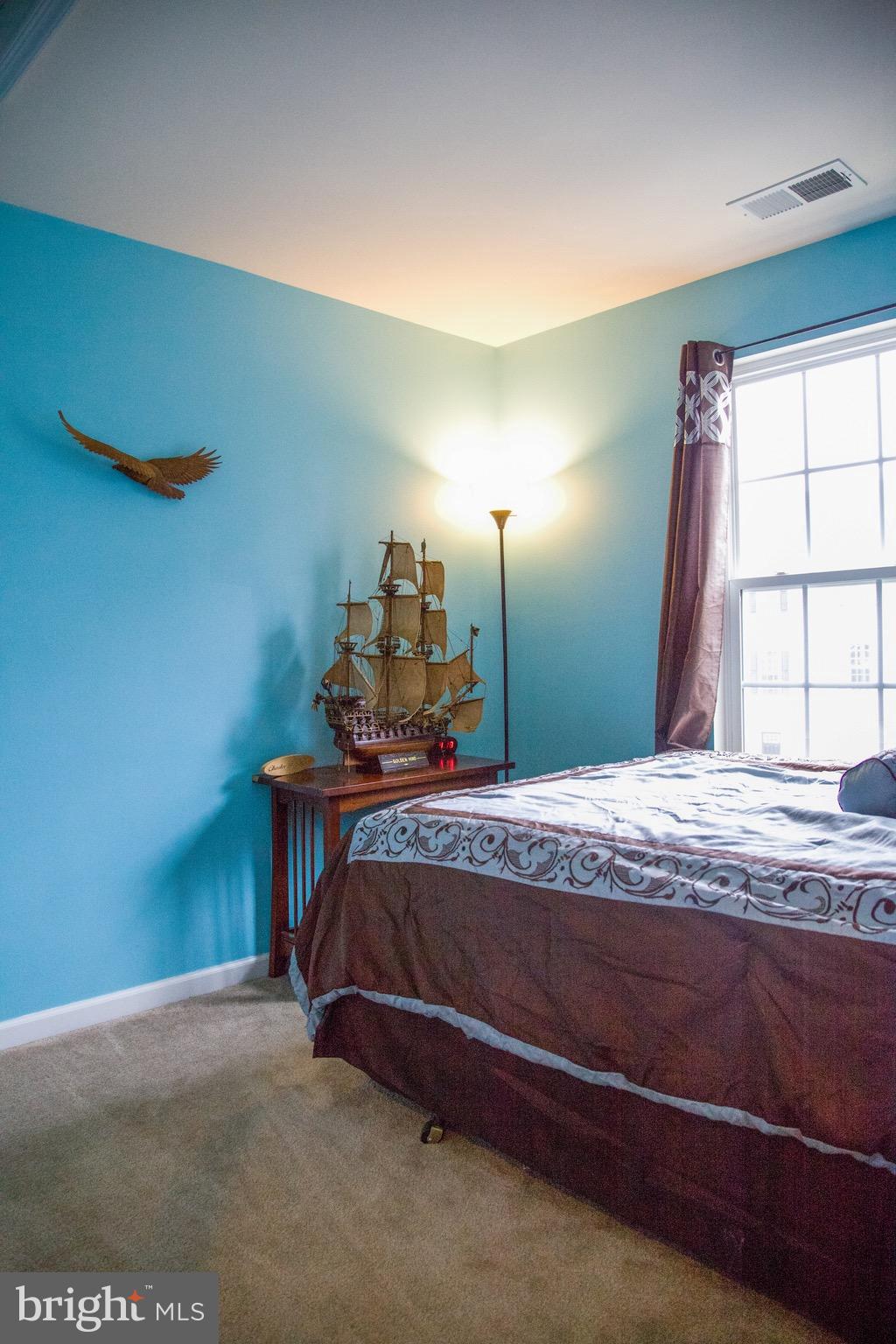 LAFAYETTE CROSSING - Residential