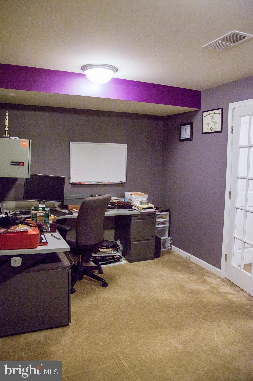 LAFAYETTE CROSSING - Residential