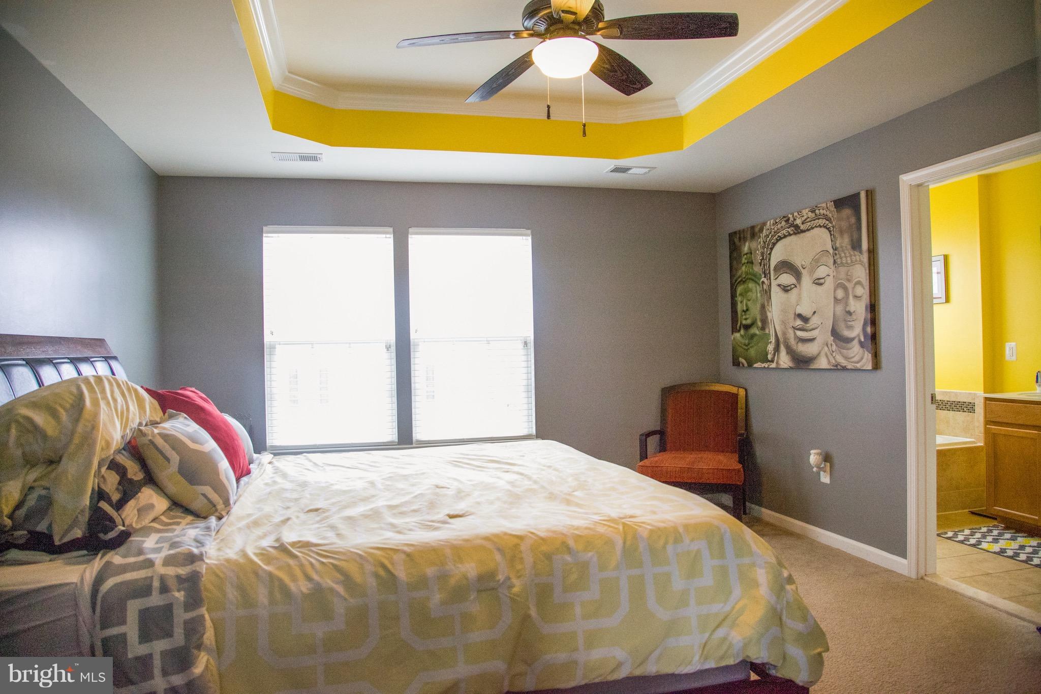 LAFAYETTE CROSSING - Residential