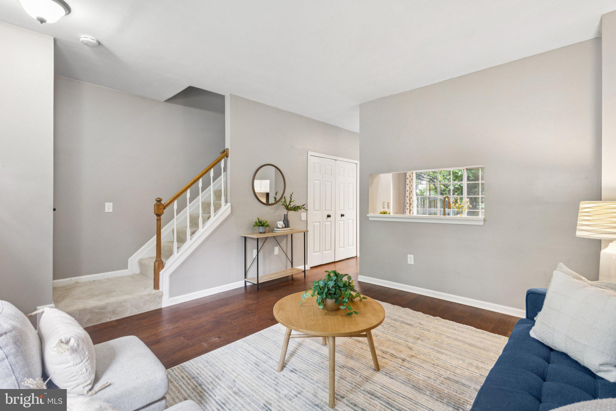 3723 HAMPTON COURT