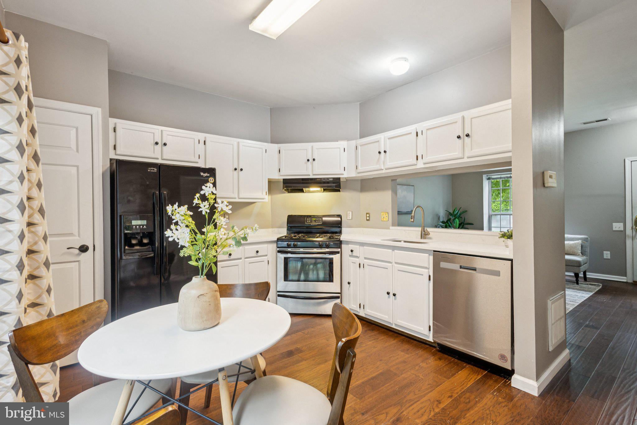 ALEXANDRIA - Residential