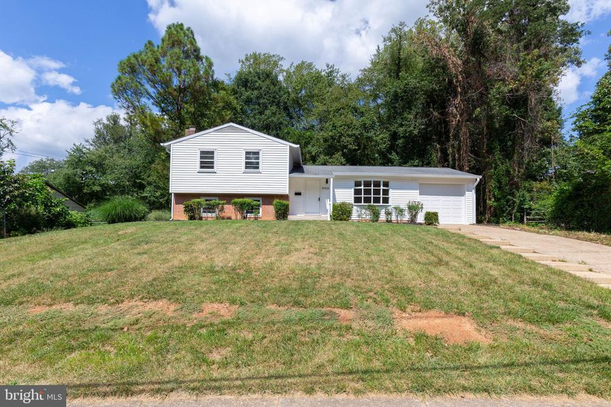 Freshly renovated Single Family Home available for immediate occupancy. Home features fresh paint, bathrooms, updated kitchen, recessed lighting & much more! Spacious split level home features 3 bedrooms upstairs, 2 bedrooms downstairs & 3 full bathrooms. Bright living area w/dining area & lower level rec area w/decorative fireplace. Spacious driveway w/1 car-garage w/40 amp outlet ready for your EV. Laundry is located on the lower level. Conveniently located only minutes from 495, 95, & 395 makes commuting to DC, Arlington, Alexandria, & Tysons a breeze! Minutes to George Mason University. Call to tour today!