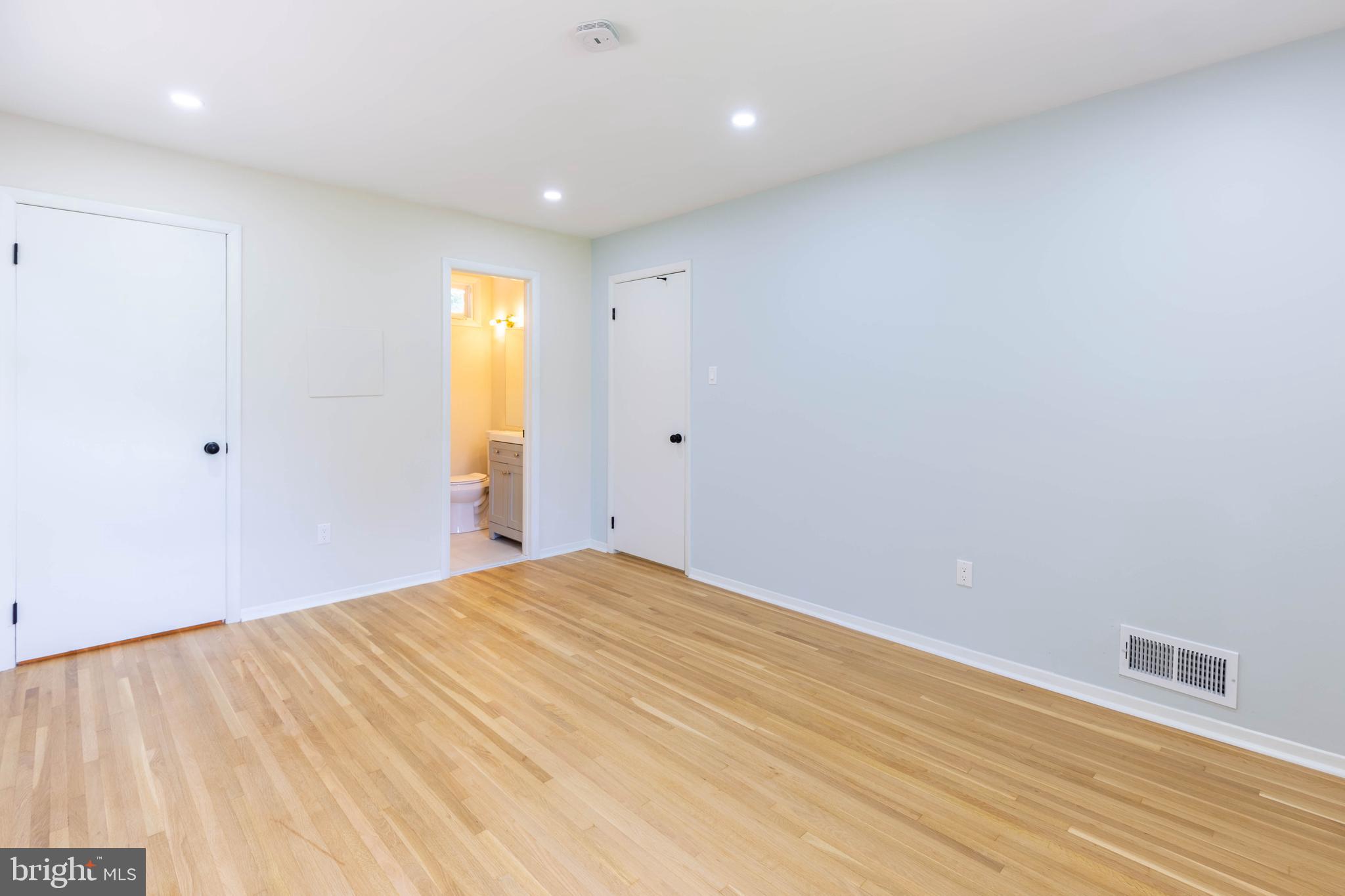 SPRINGBROOK FOREST - Residential Lease