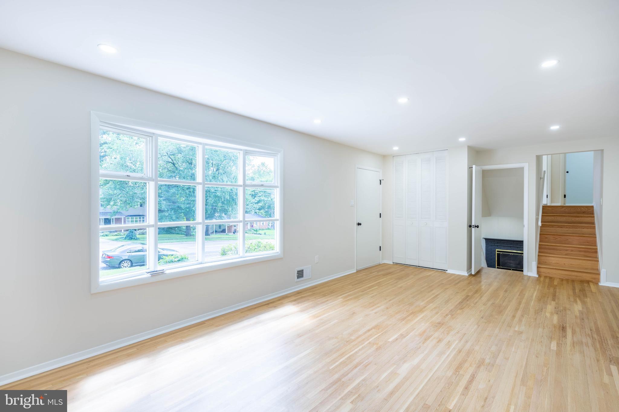 SPRINGBROOK FOREST - Residential Lease