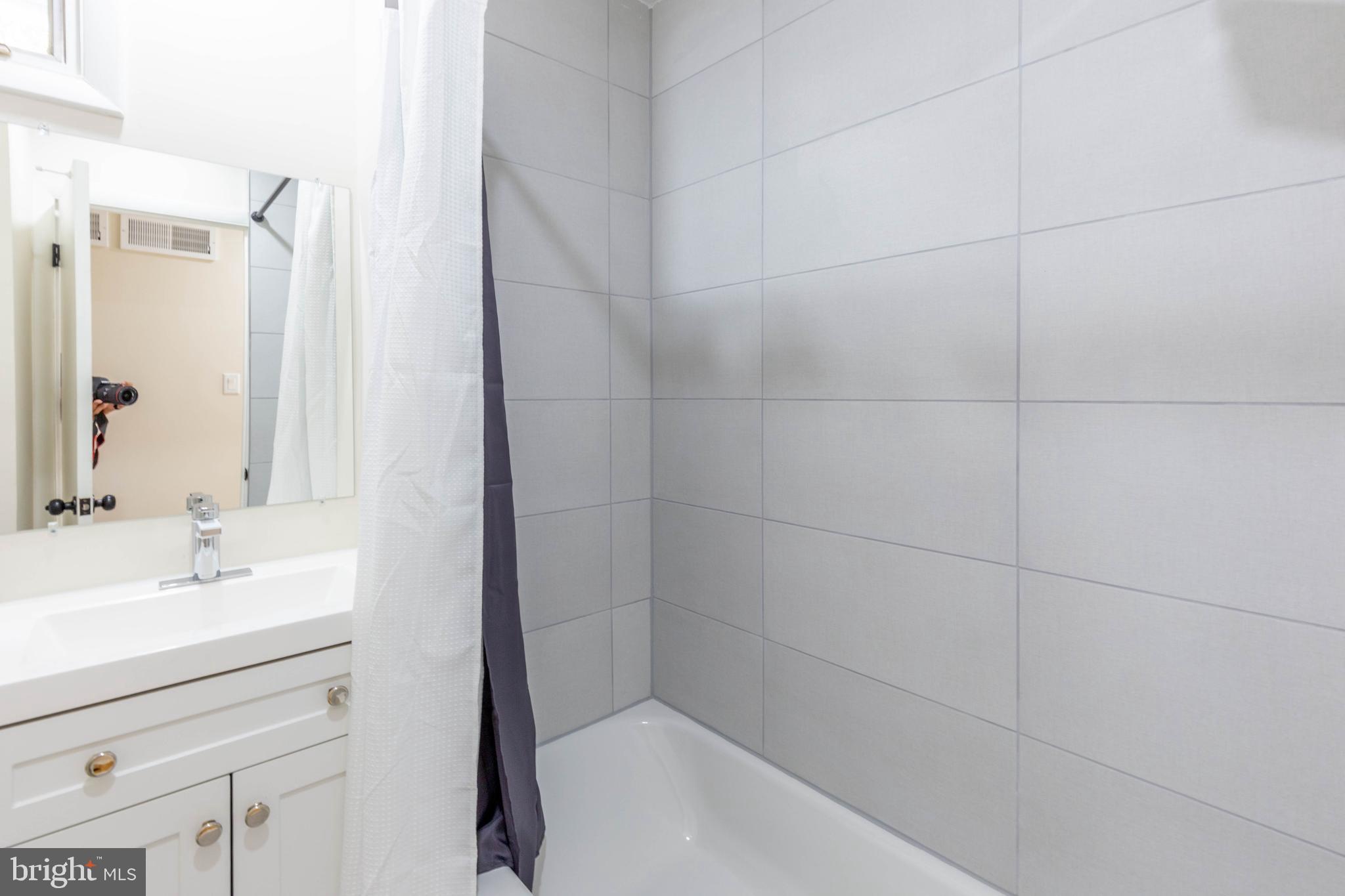 SPRINGBROOK FOREST - Residential Lease