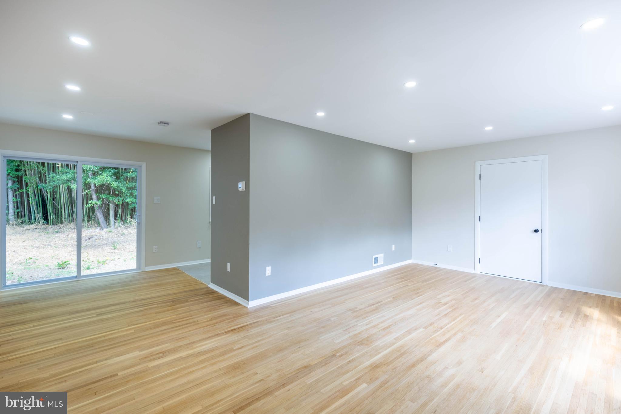 SPRINGBROOK FOREST - Residential Lease