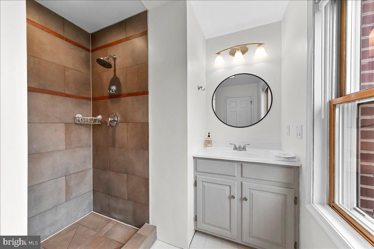 AVON GROVE - Residential