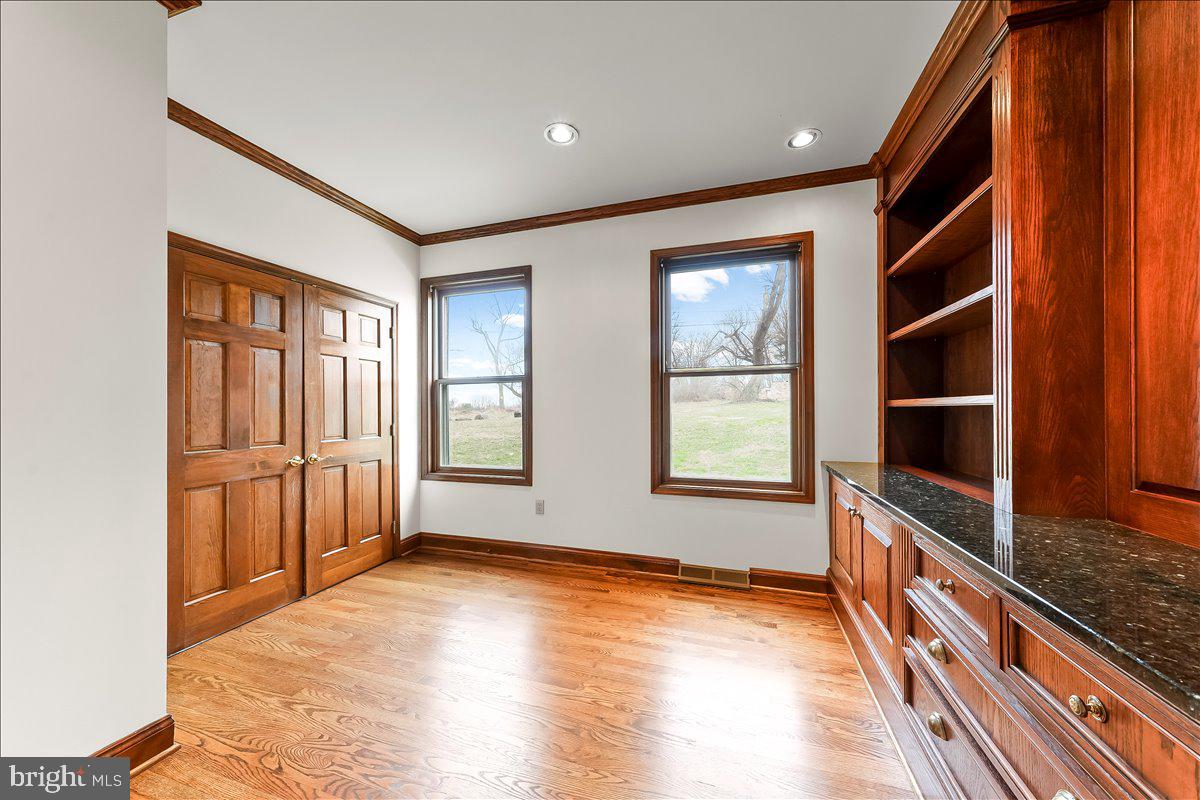 AVON GROVE - Residential