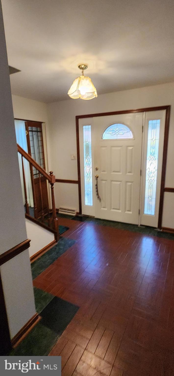 CLARKS RUN - Residential