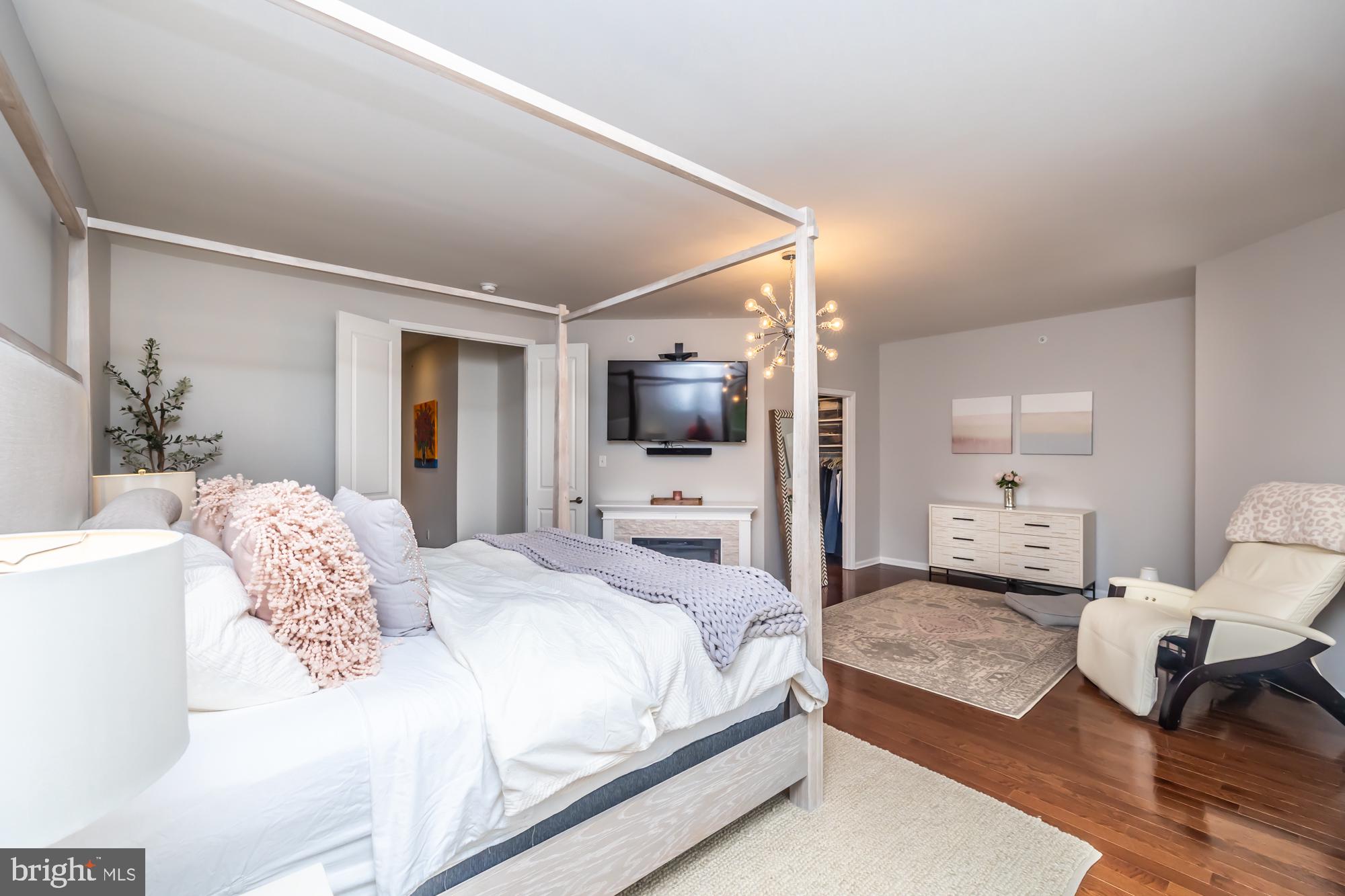 RESERVE WEST GOSHEN - Residential
