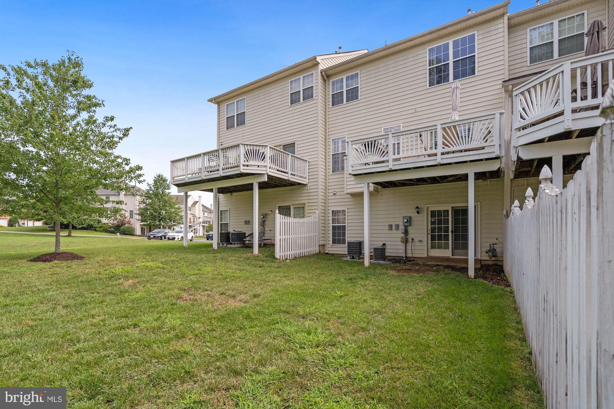 BELMONT COUNTRY CLUB - Residential