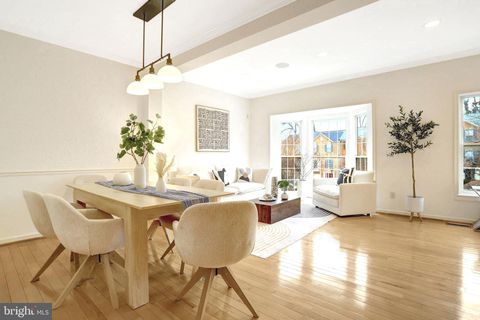 2019 N BUCHANAN COURT ARLINGTON VA 22207