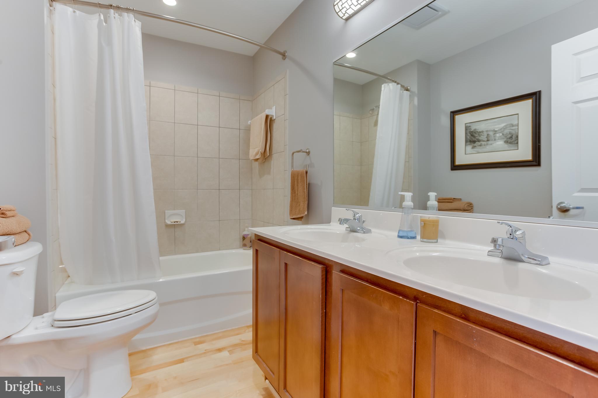 MAURY COMMONS - Residential