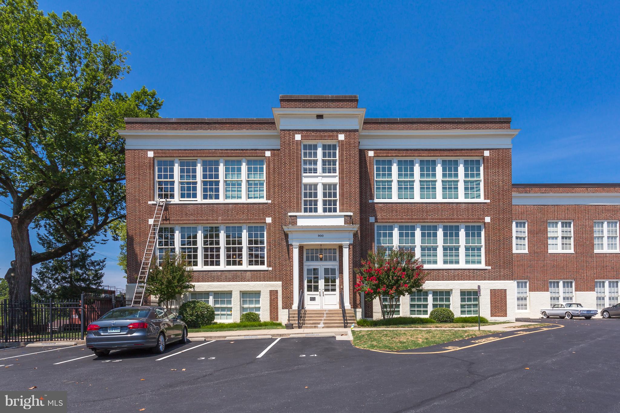 MAURY COMMONS - Residential