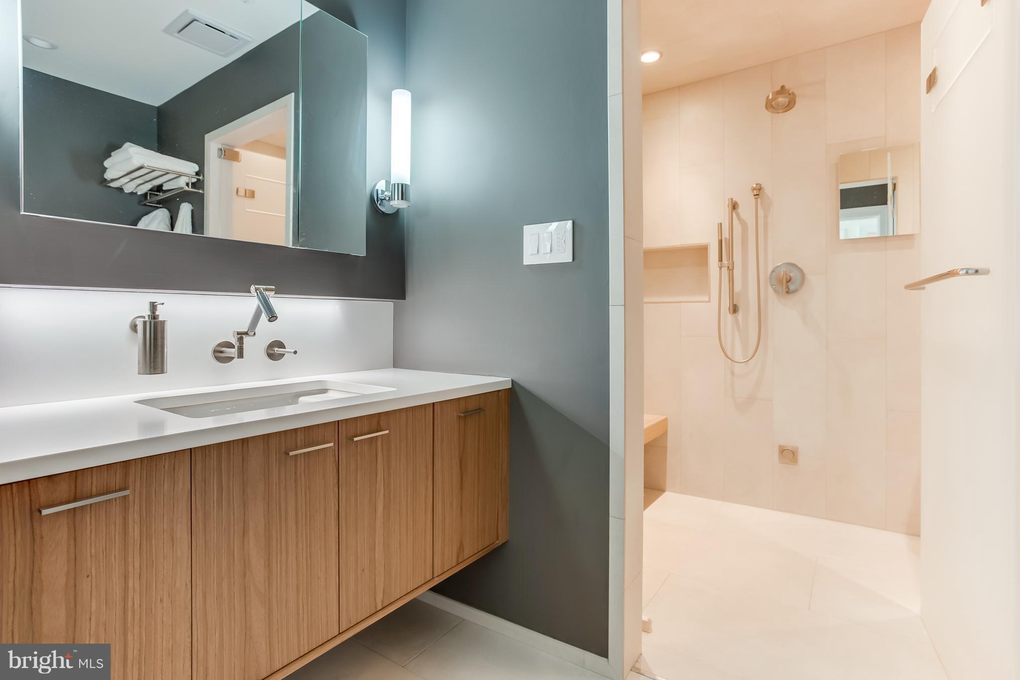 MAURY COMMONS - Residential