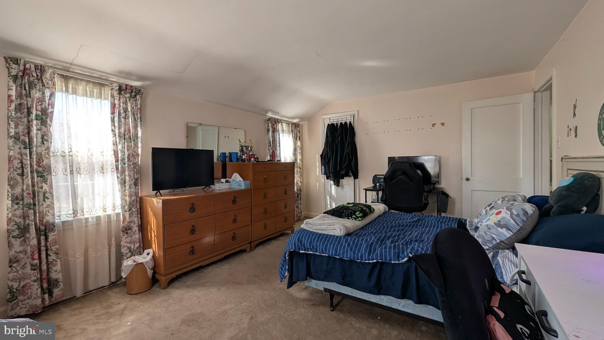 RIDLEY FARMS - Residential