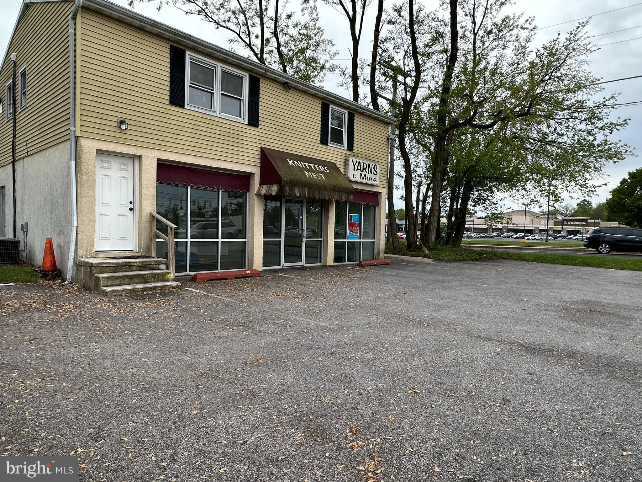 NONE AVAILABLE - Commercial Lease