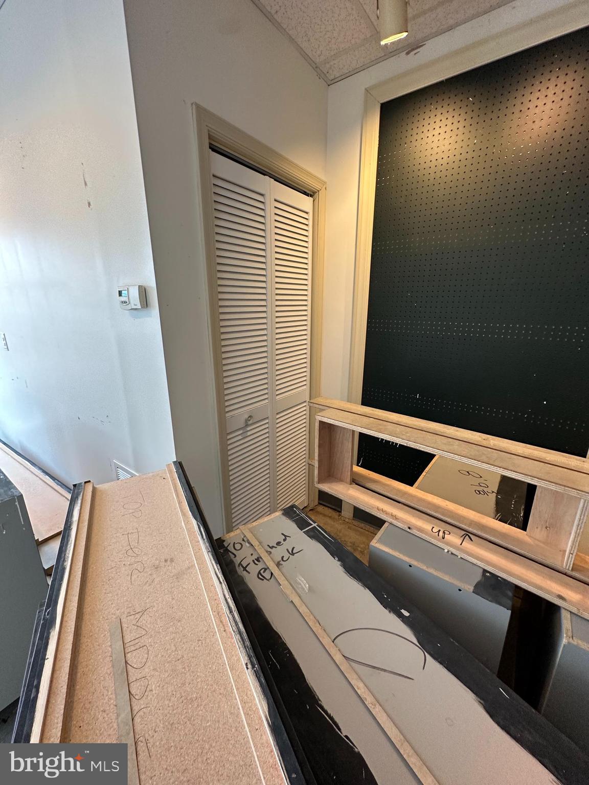 NONE AVAILABLE - Commercial Lease