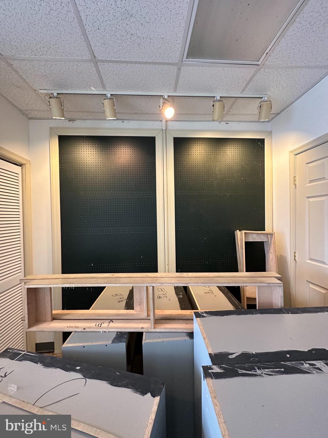 NONE AVAILABLE - Commercial Lease