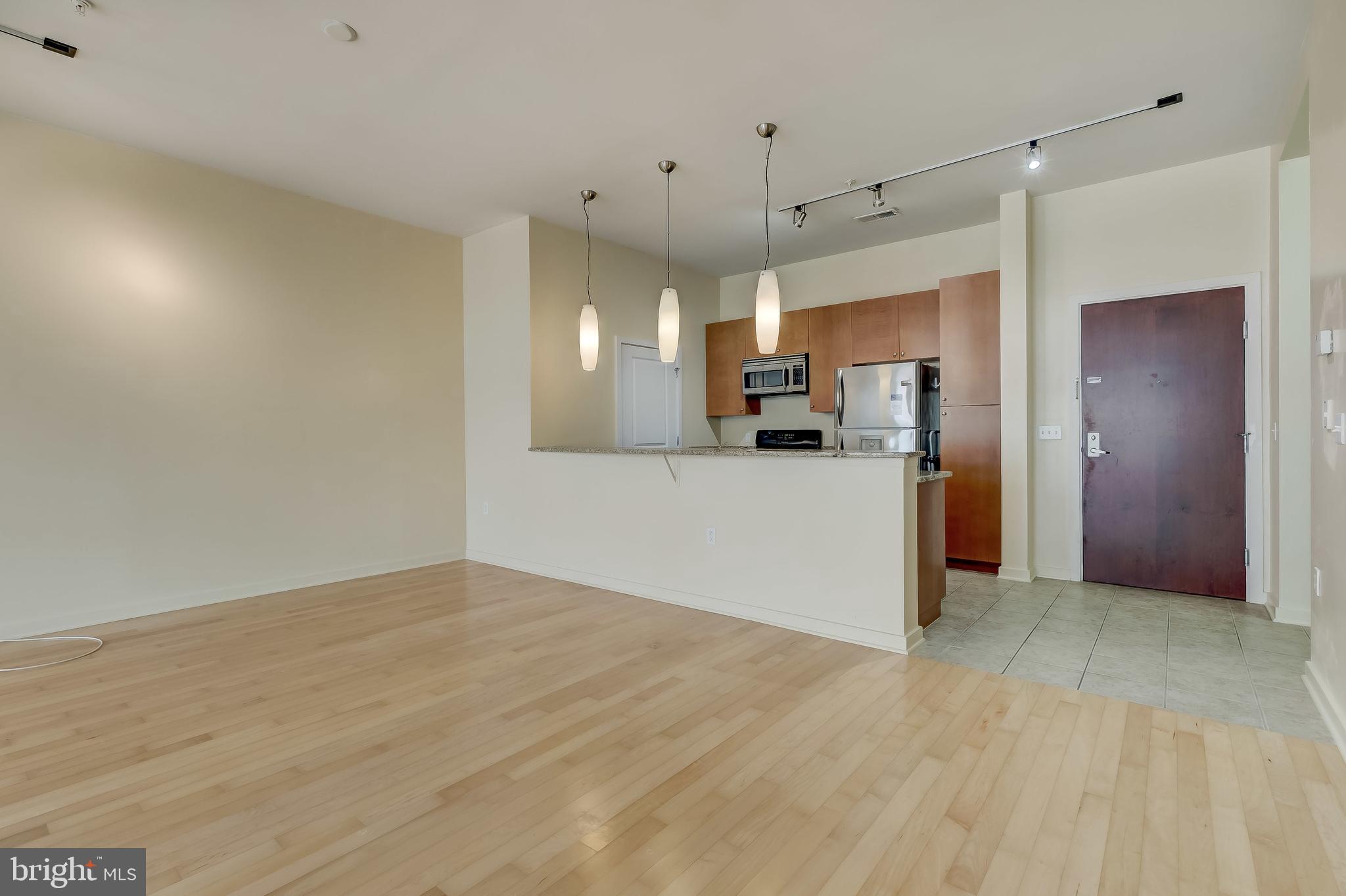 MOUNT VERNON PLACE HISTORIC DISTRICT - Residential Lease