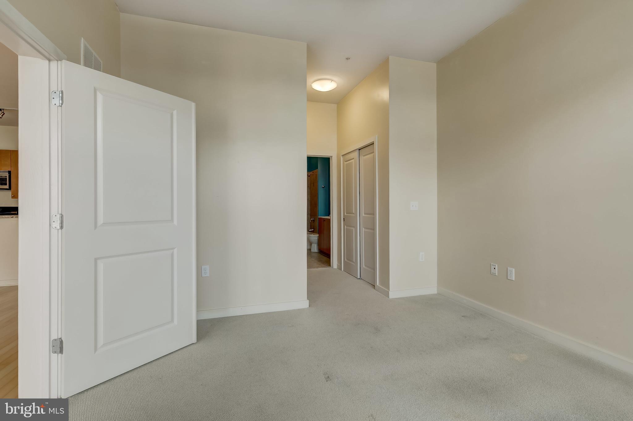 MOUNT VERNON PLACE HISTORIC DISTRICT - Residential Lease