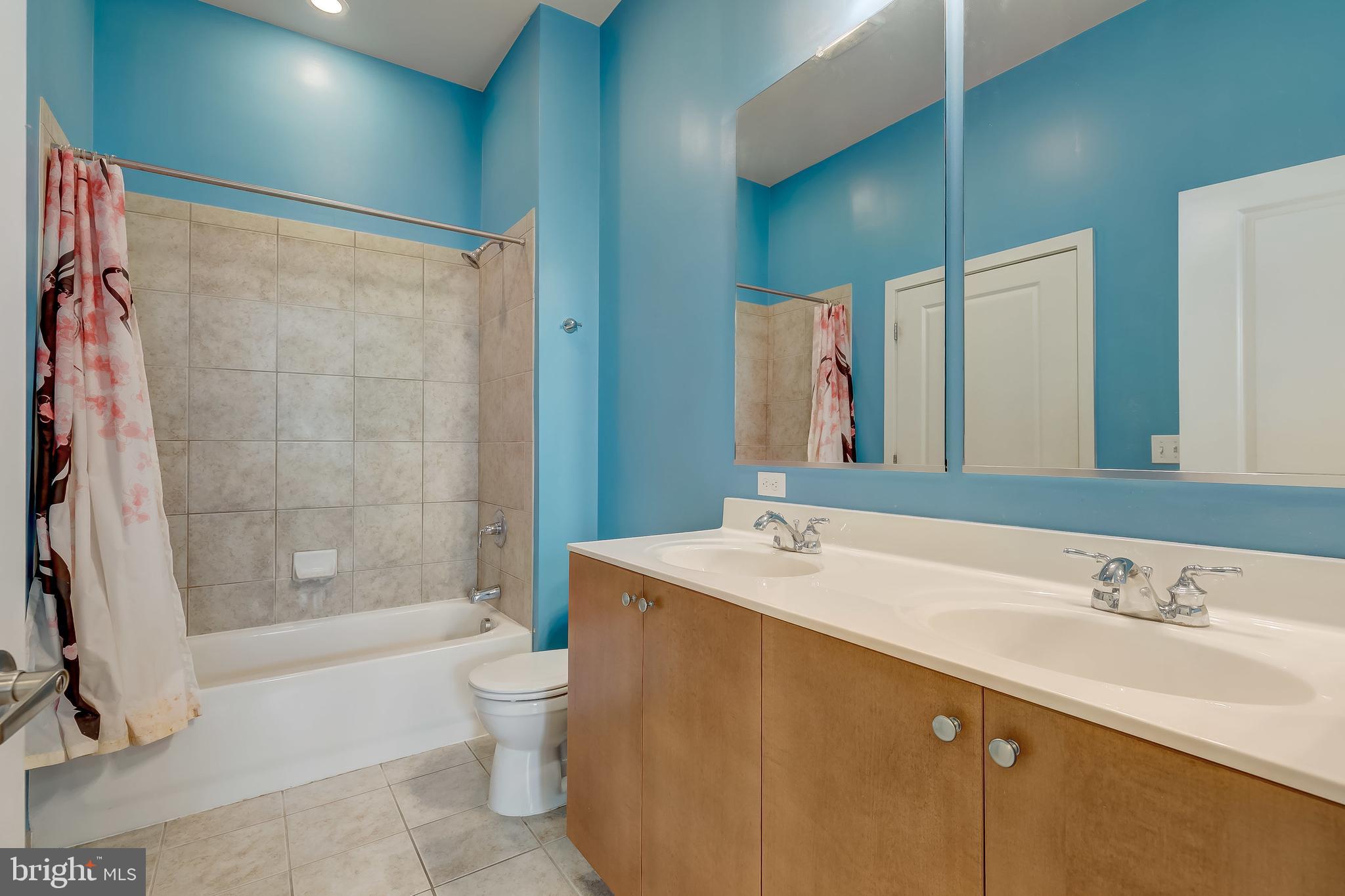 MOUNT VERNON PLACE HISTORIC DISTRICT - Residential Lease