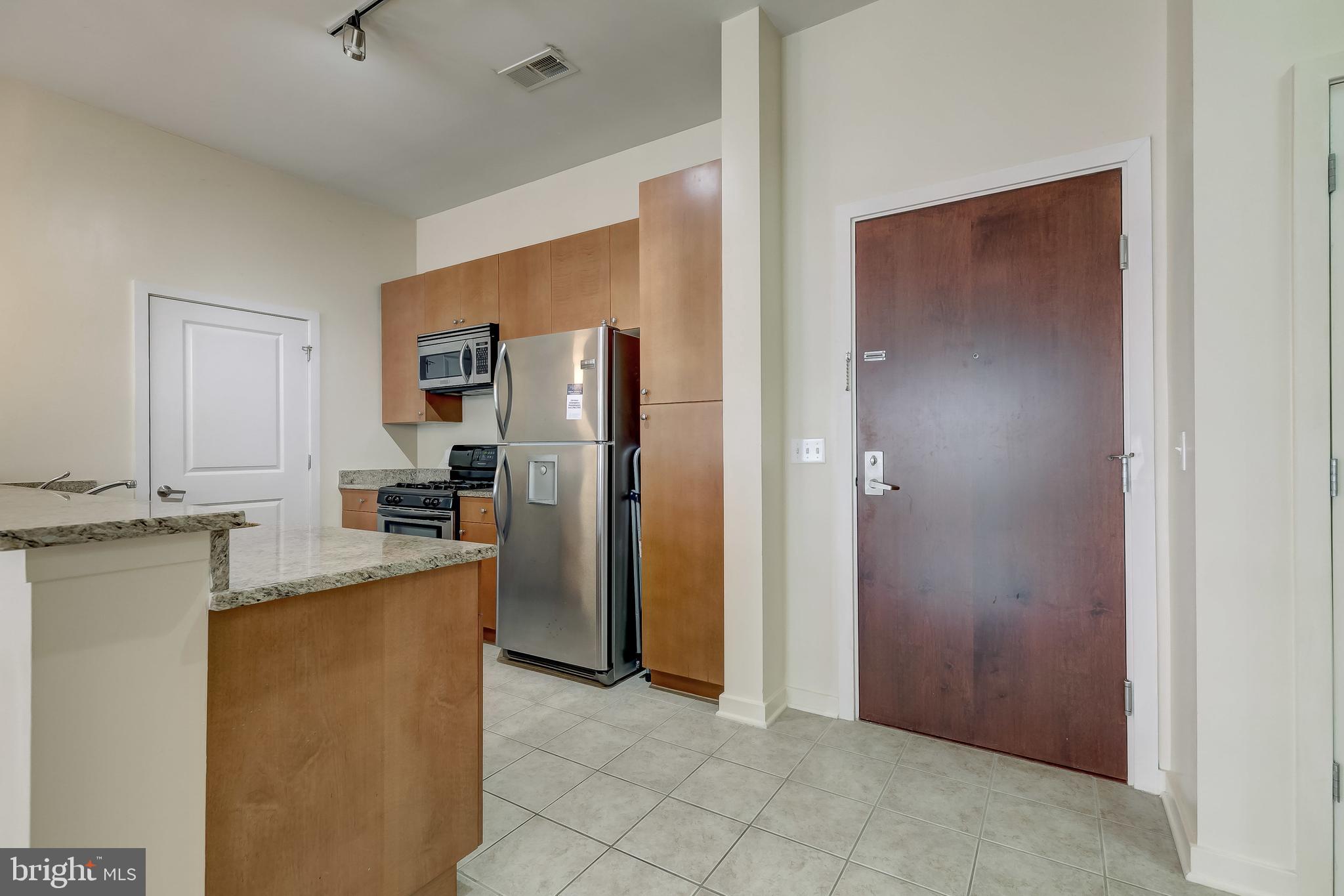 MOUNT VERNON PLACE HISTORIC DISTRICT - Residential Lease