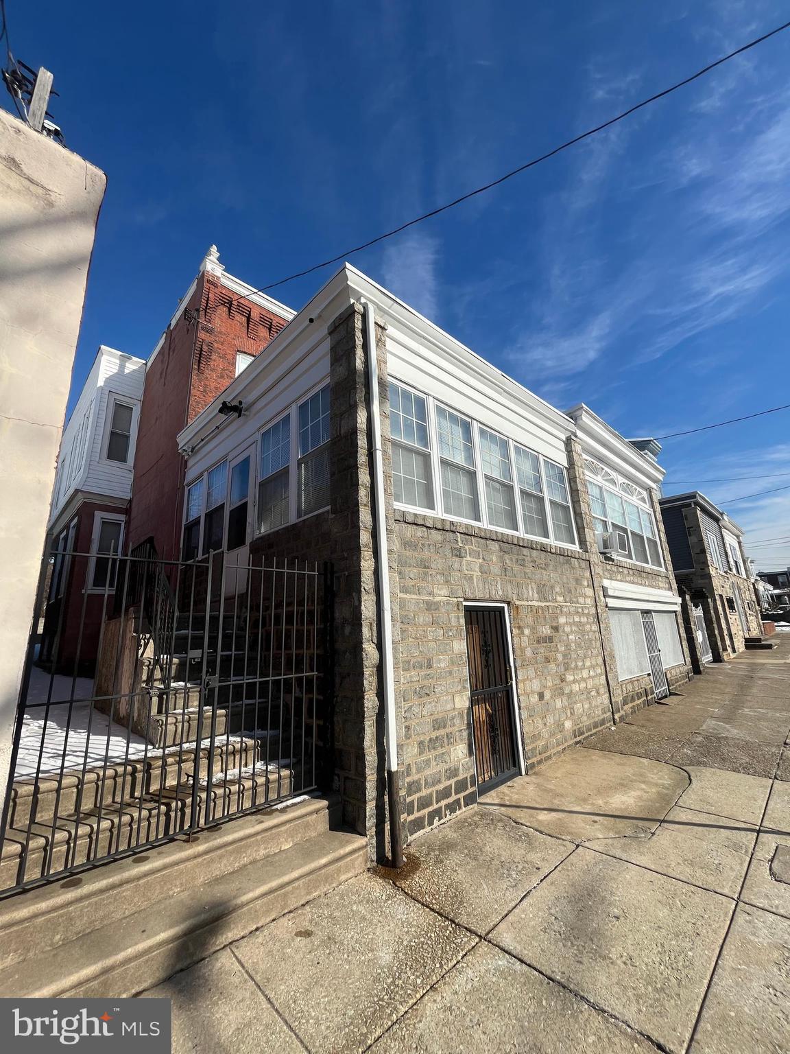 6339 - 41 RACE STREET