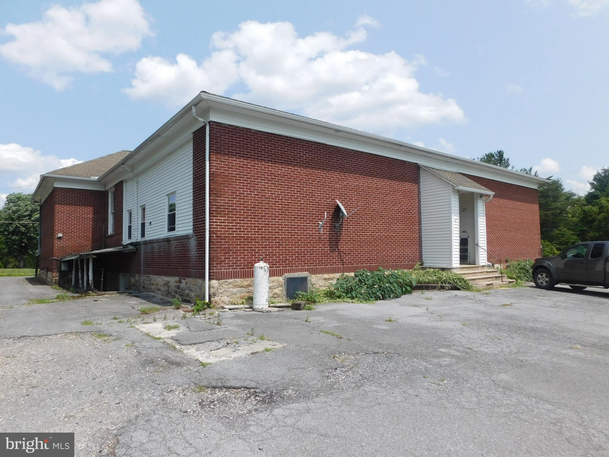 278 NEWTON ROAD