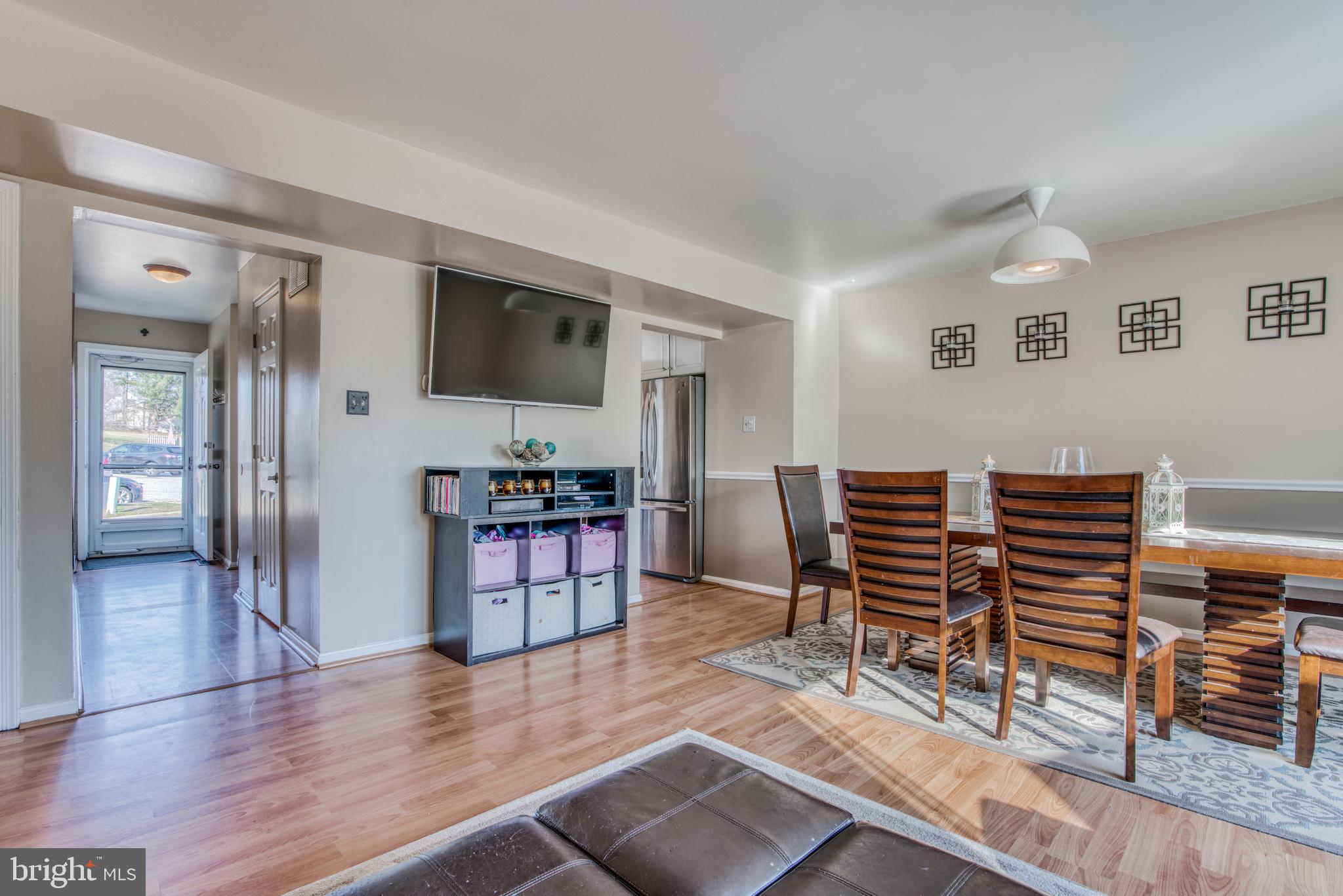 PERRY HALL - Residential